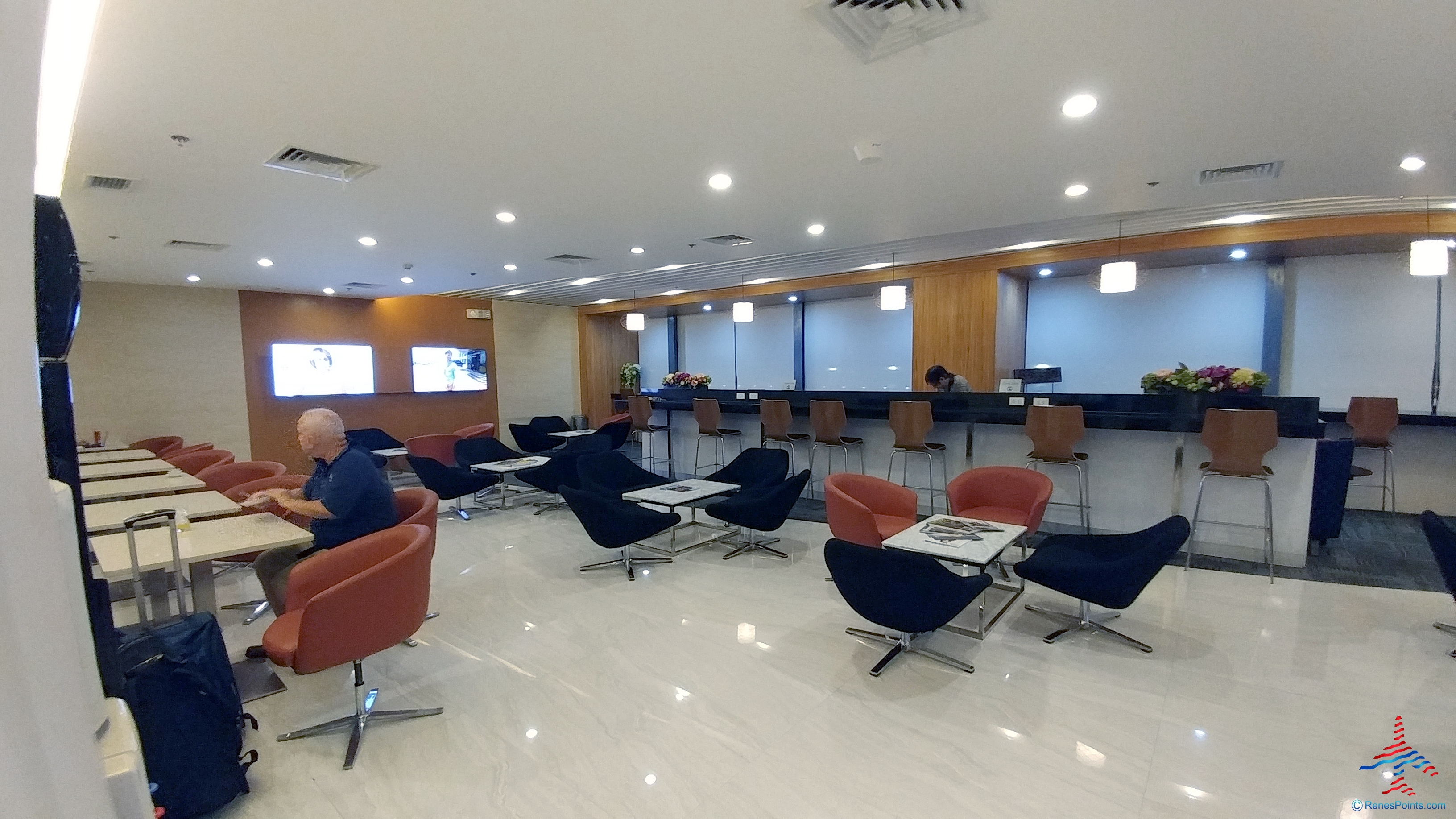 Delta / KLM / Skyteam Partner(ish) Priority Pass Lounge Manila MNL Airport Review