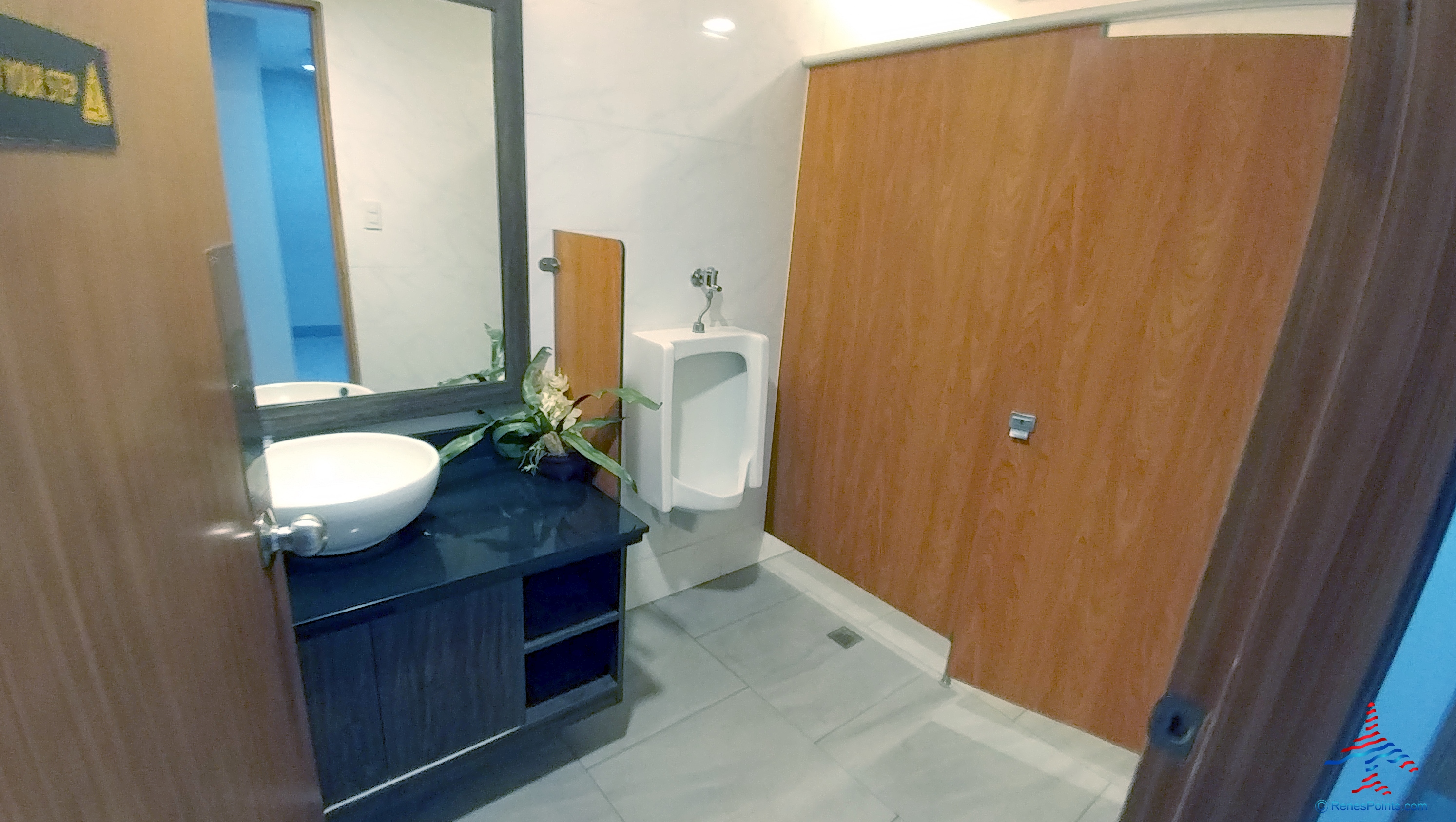 Delta / KLM / Skyteam Partner(ish) Priority Pass Lounge Manila MNL Airport Review