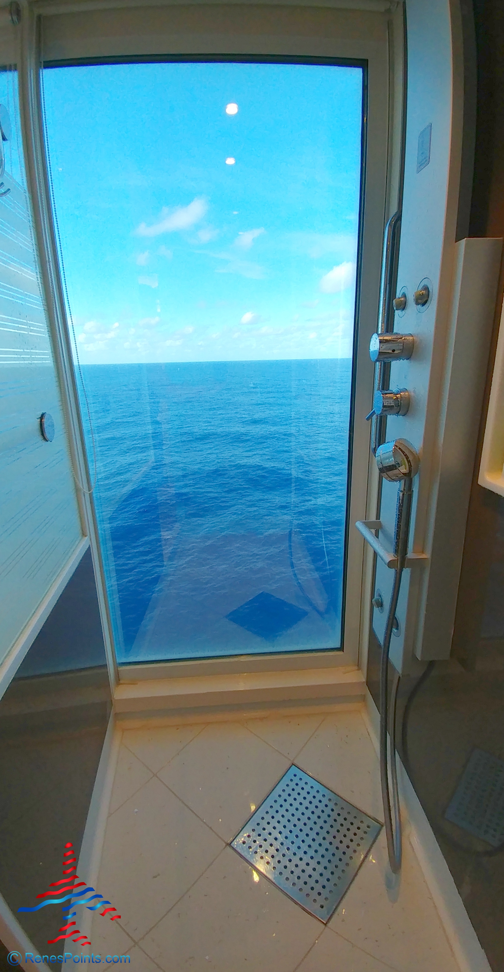 Review: Norwegian Cruise Lines Haven 2 Bedroom Suite – Cabin 16011