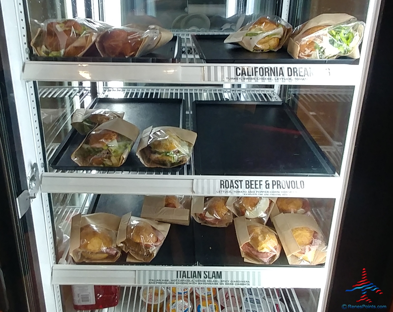 Review: SkyTeam KLM / Air France / Priority Pass Lounge Chicago O’Hare Airport