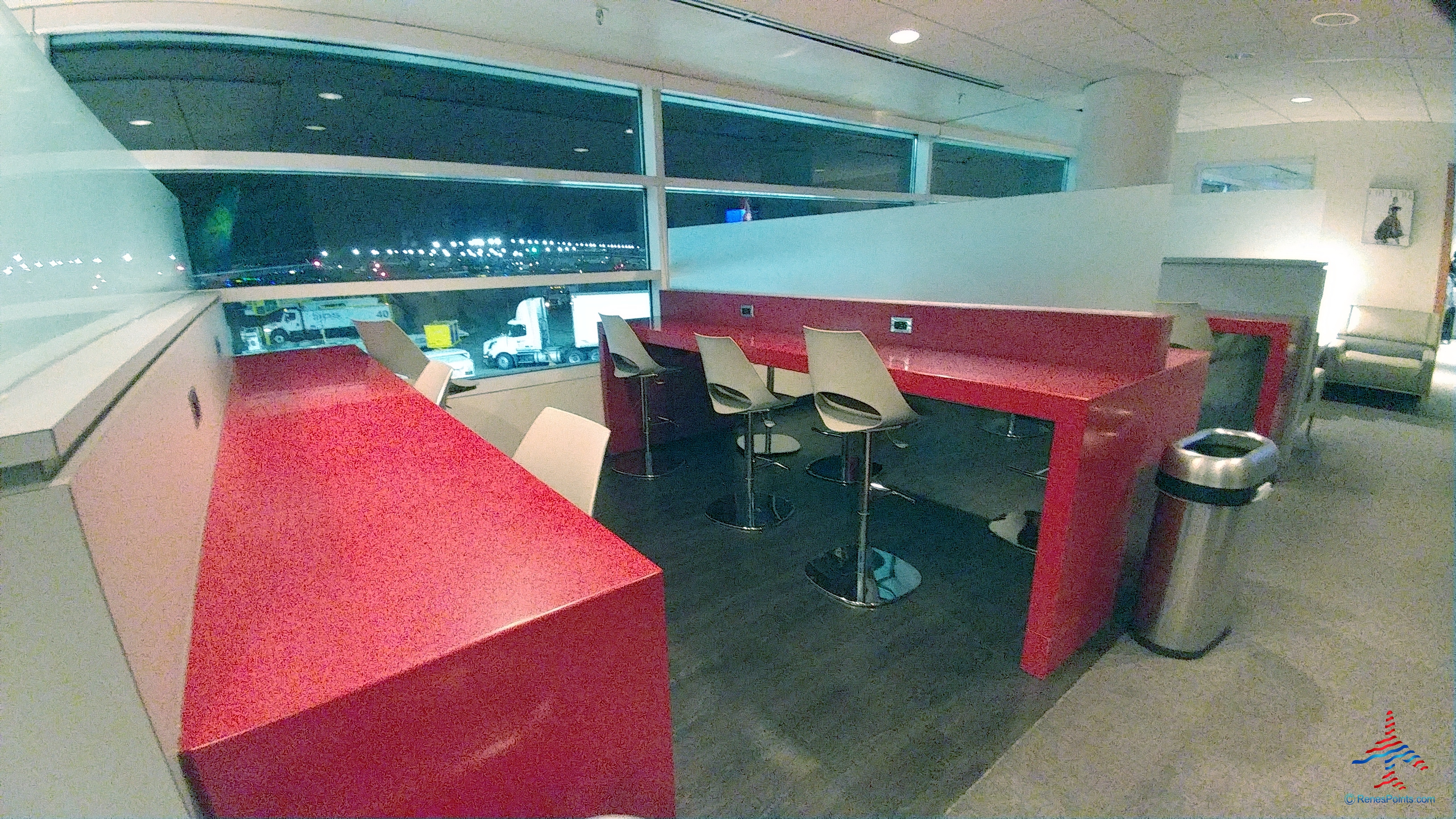 Review: SkyTeam KLM / Air France / Priority Pass Lounge Chicago O’Hare Airport