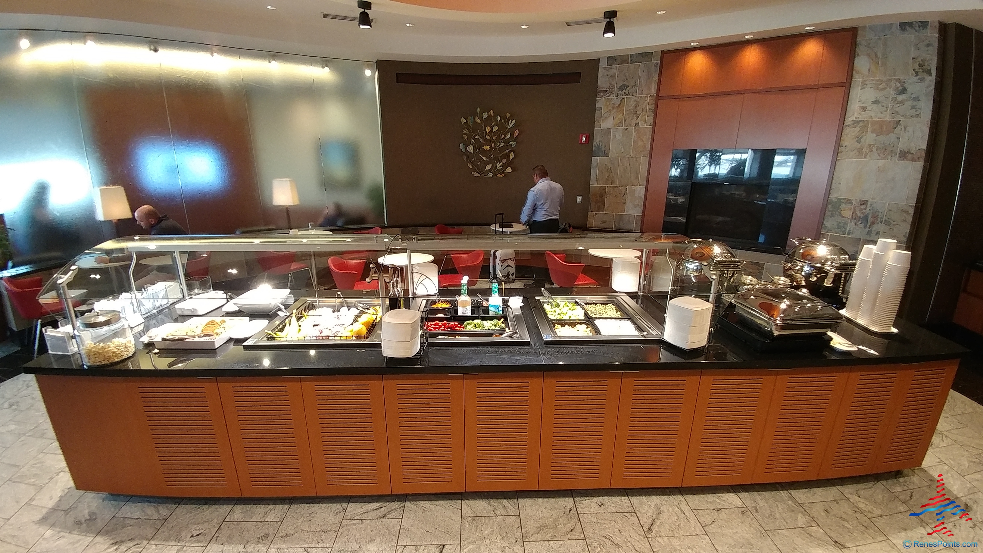 Detroit B-C Delta Sky Club