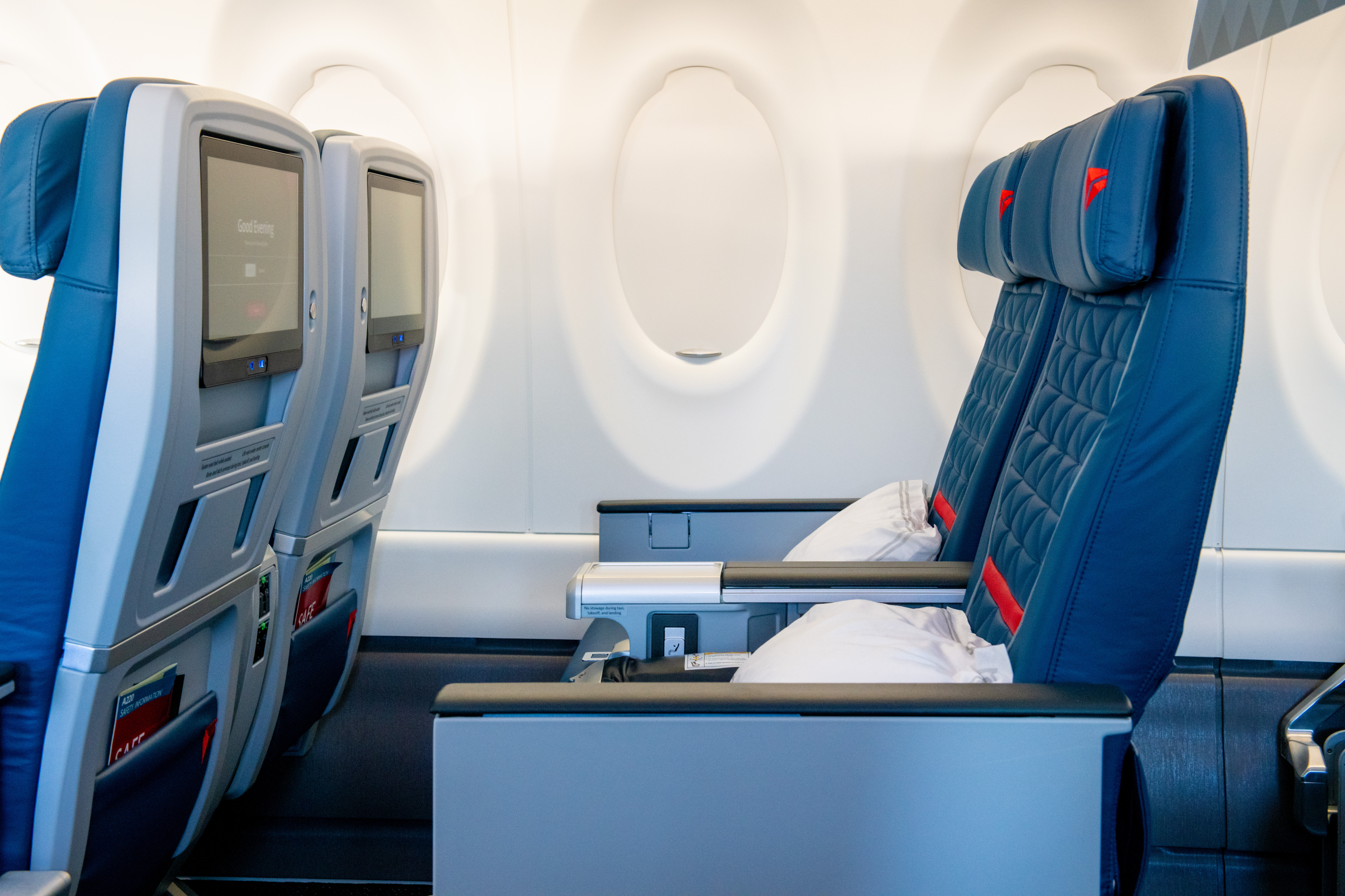 SHOCKER: Delta puts Premium Economy seats on new A220 and calls them First Class!