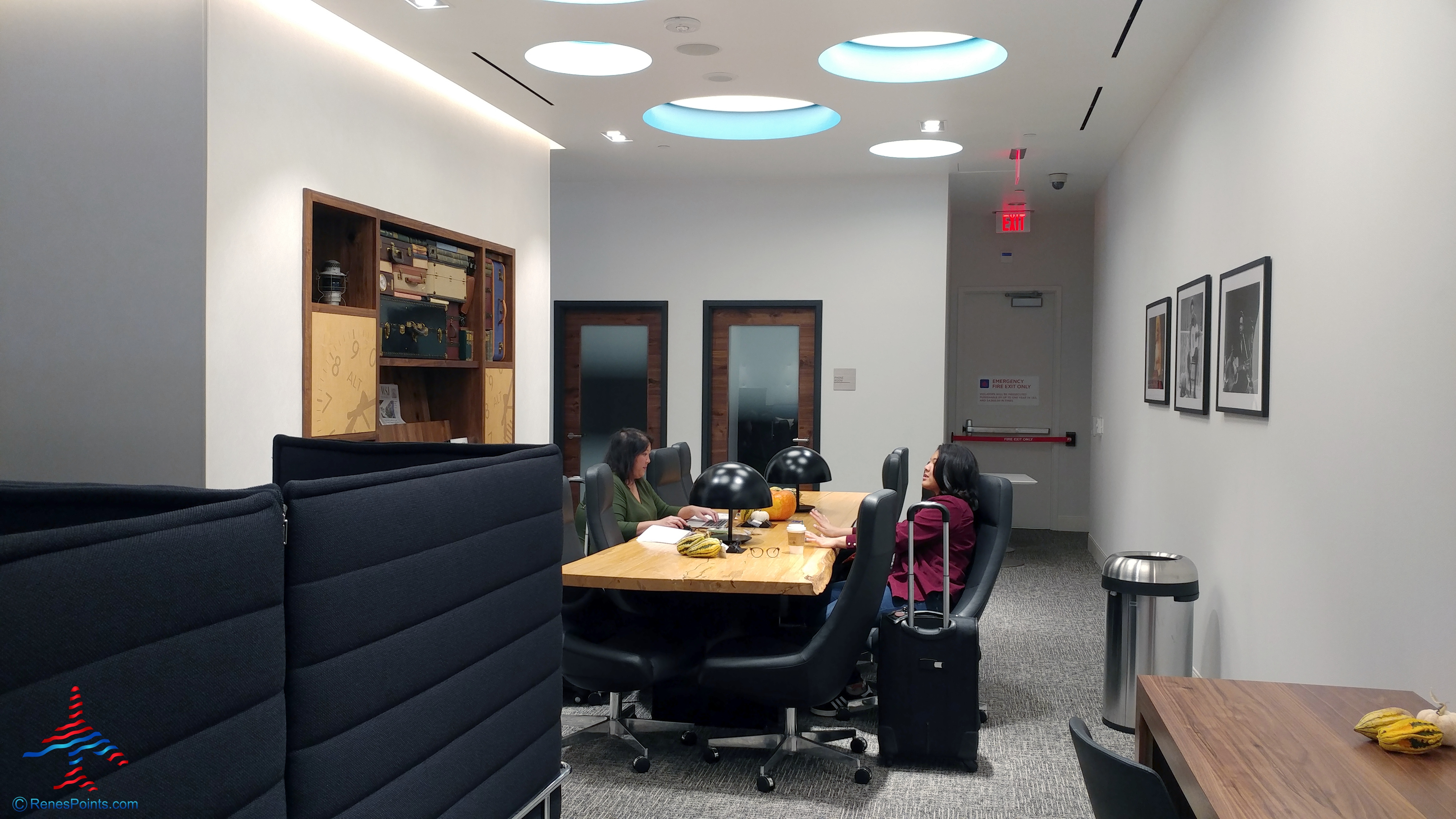 The NEW Dallas DFW American Express Centurion Lounge 2018 Review