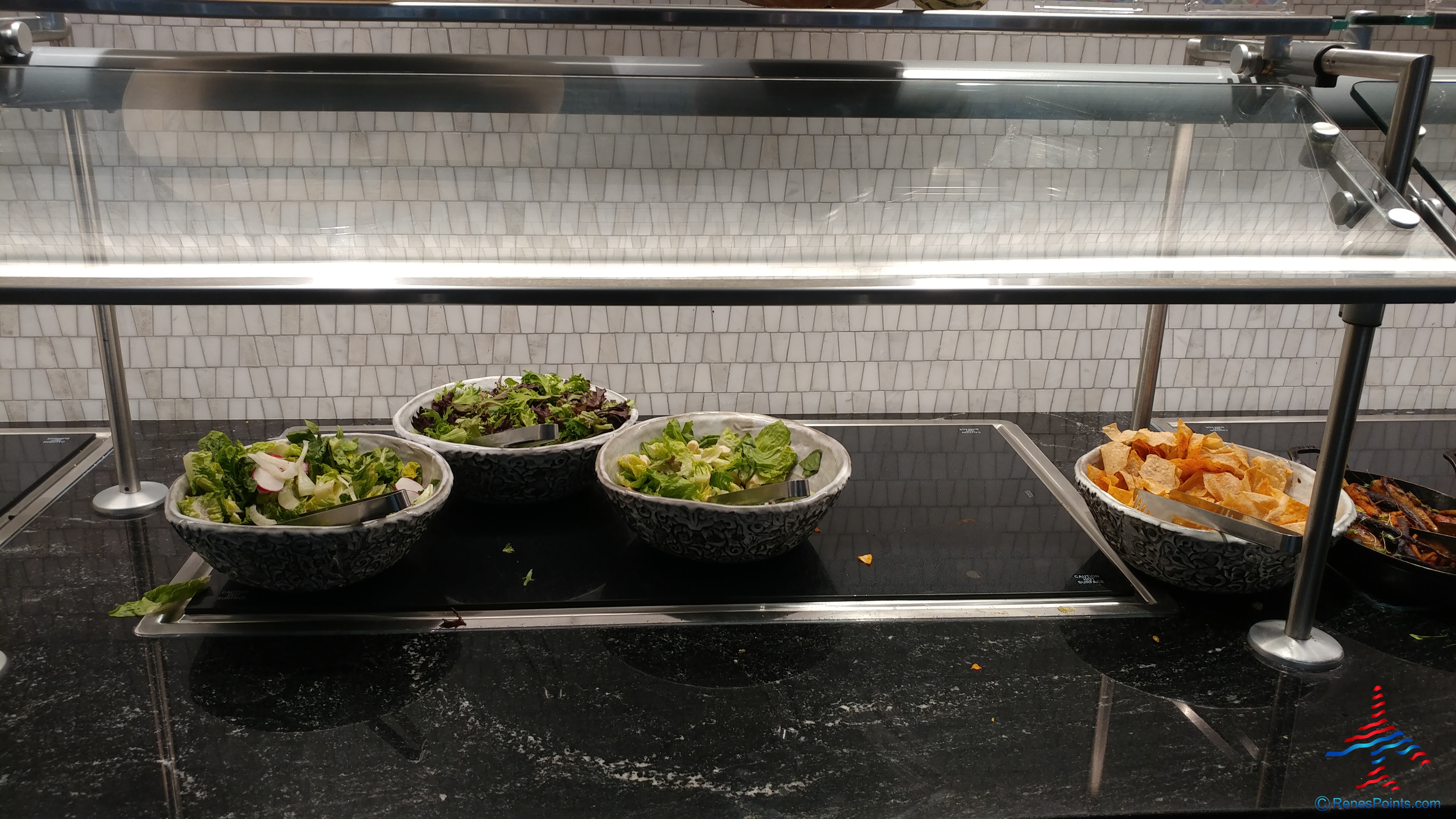 The NEW Dallas DFW American Express Centurion Lounge 2018 Review