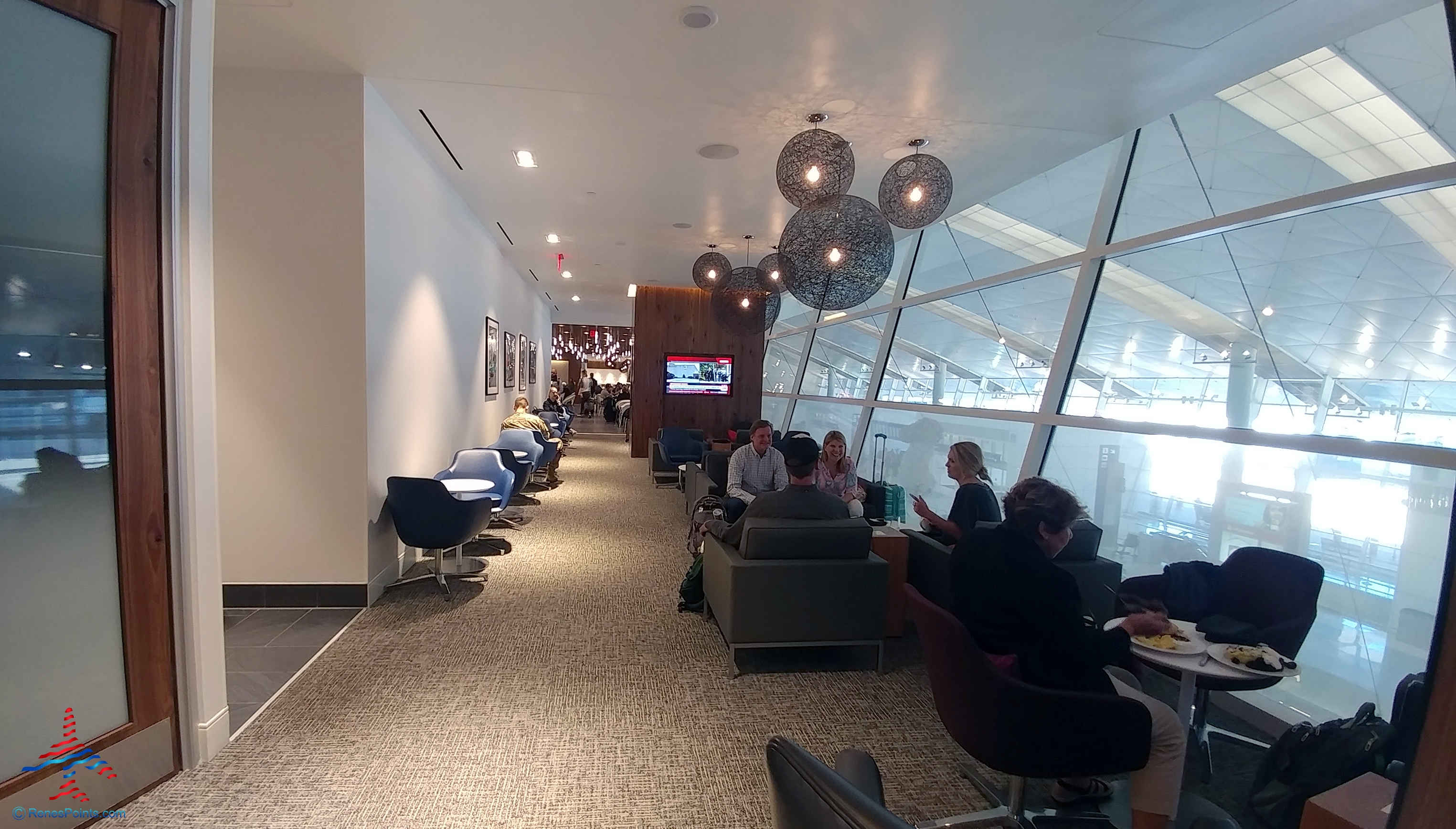 The NEW Dallas DFW American Express Centurion Lounge 2018 Review