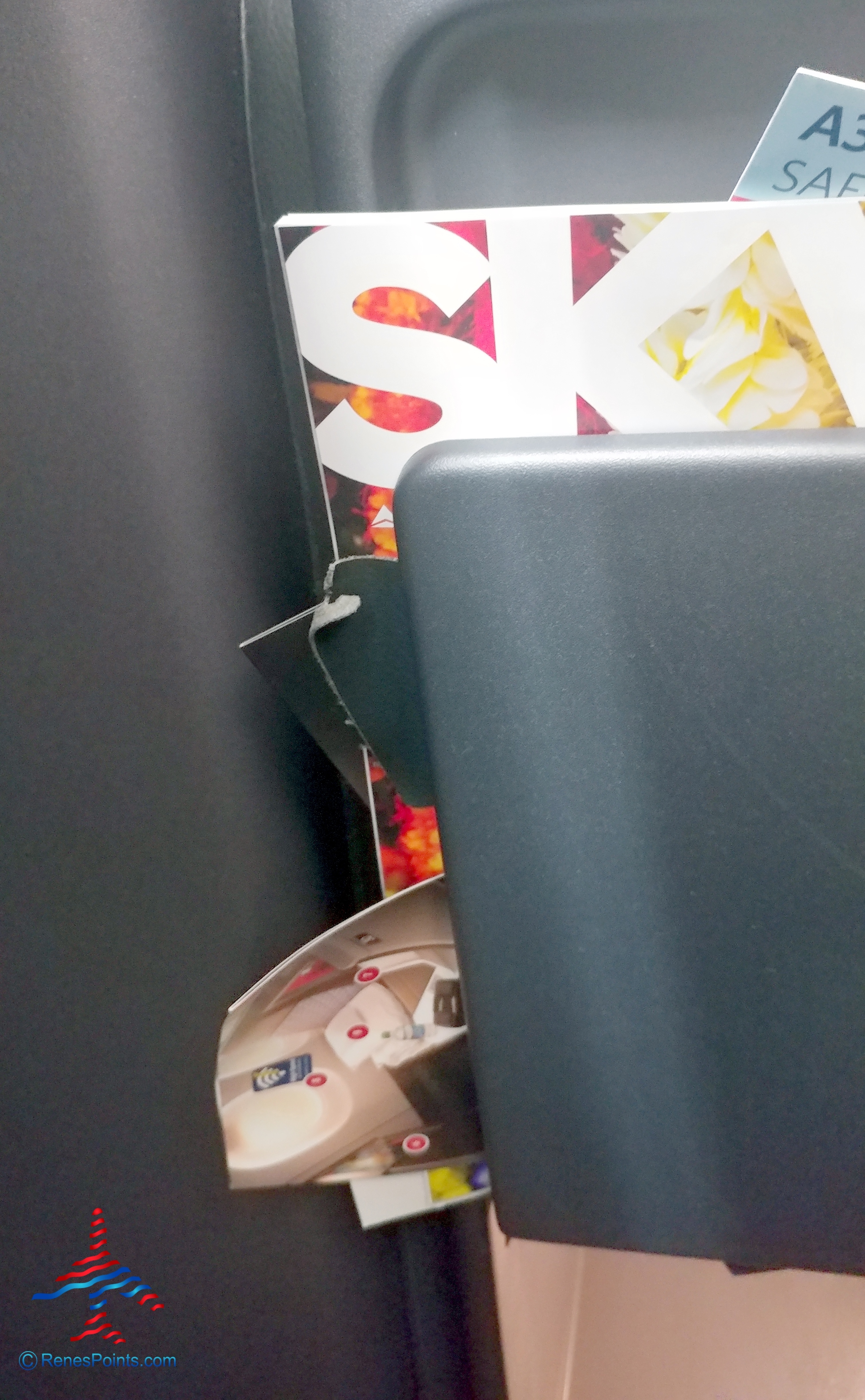 Review: A350 Delta One Suites 5B Delta Air Lines Detroit to Amsterdam DTW-AMS (spoiler alert – I am not that impressed)