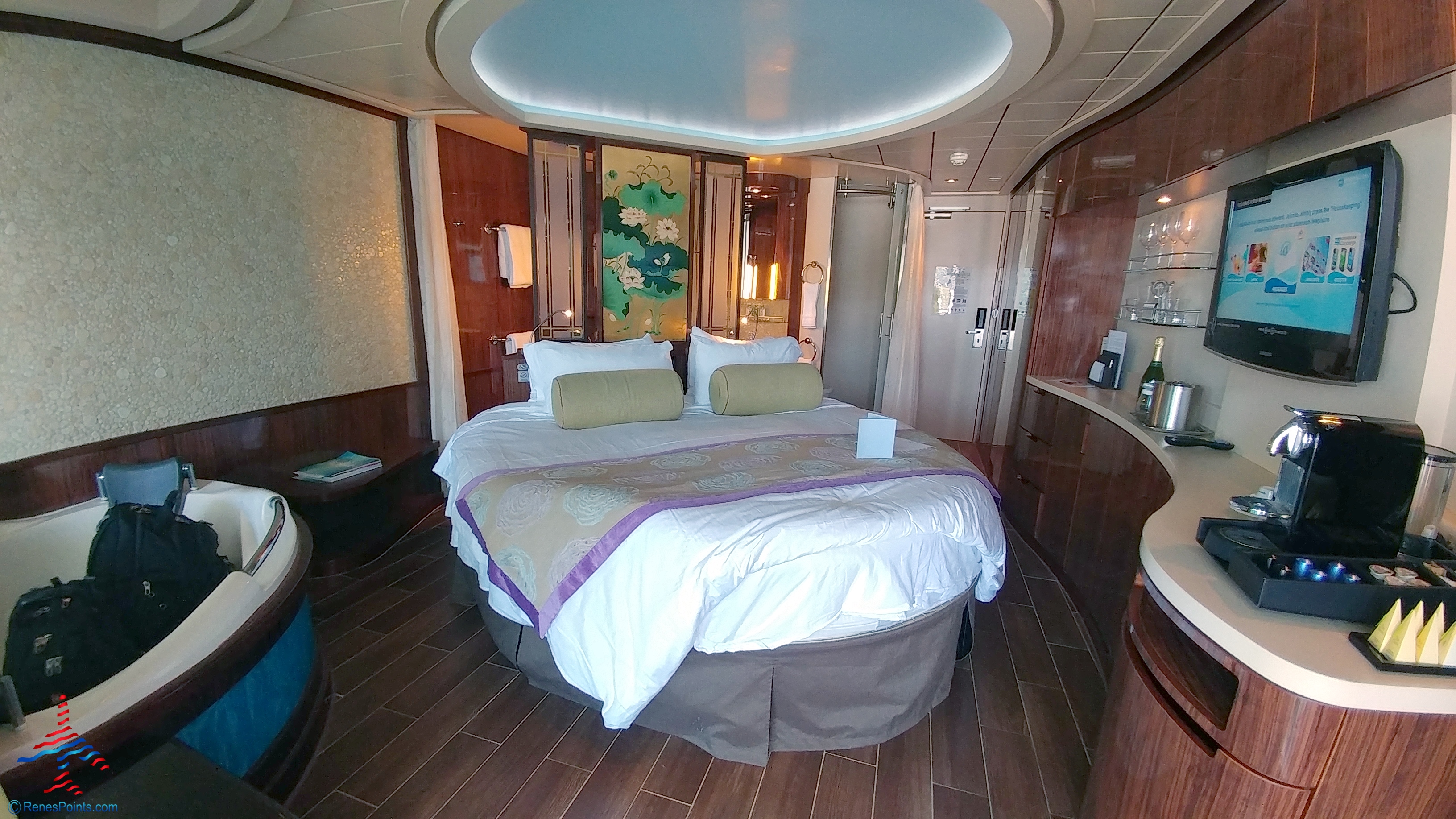 Review: Norwegian Cruise Lines EPIC Haven Spa Suite 2018 – Cabin 14149