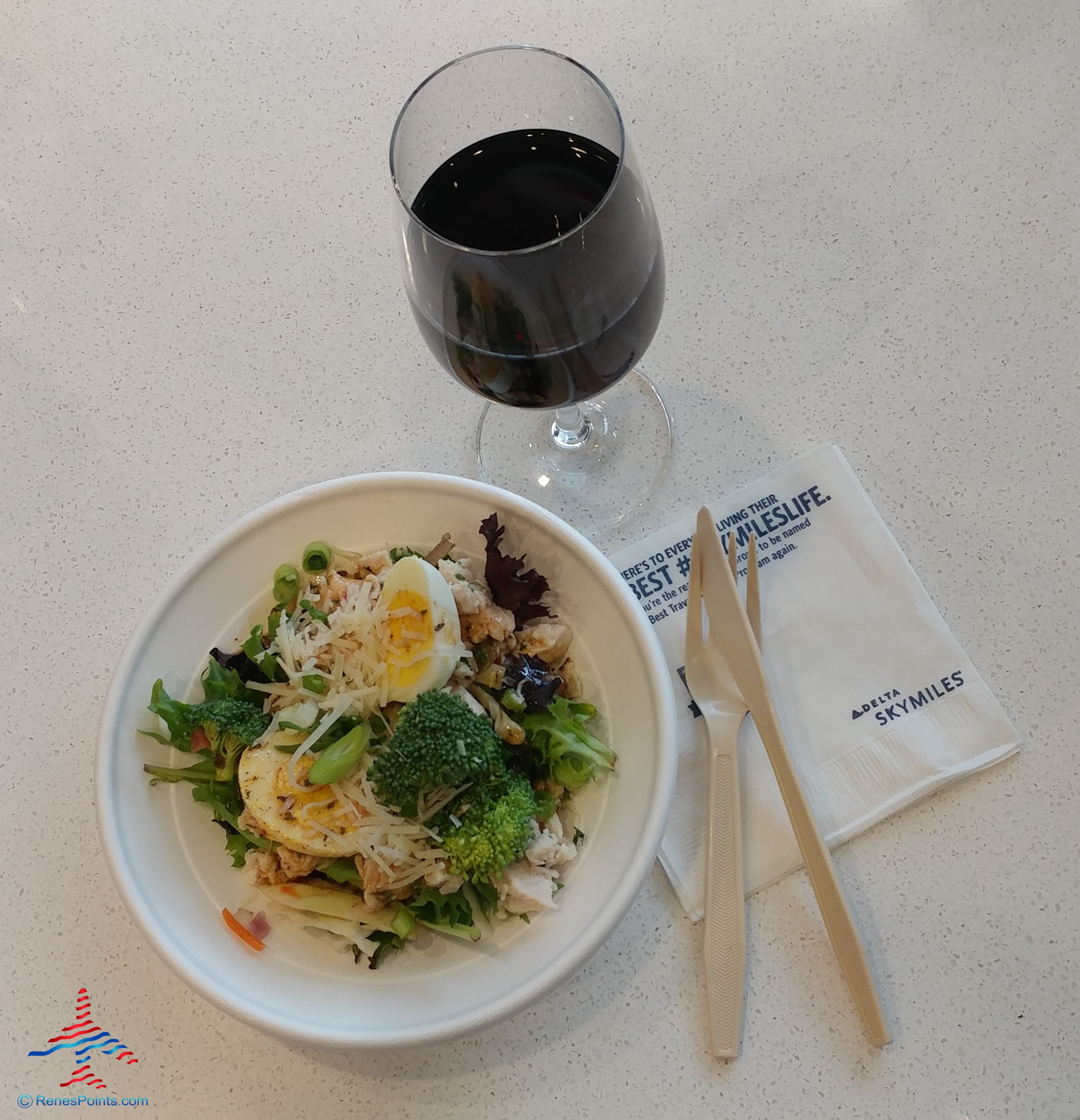 Detroit Tram Shutdown (for months this round), Delta DTW Sky Club changes & SkyMiles Flight Credits for 2019!