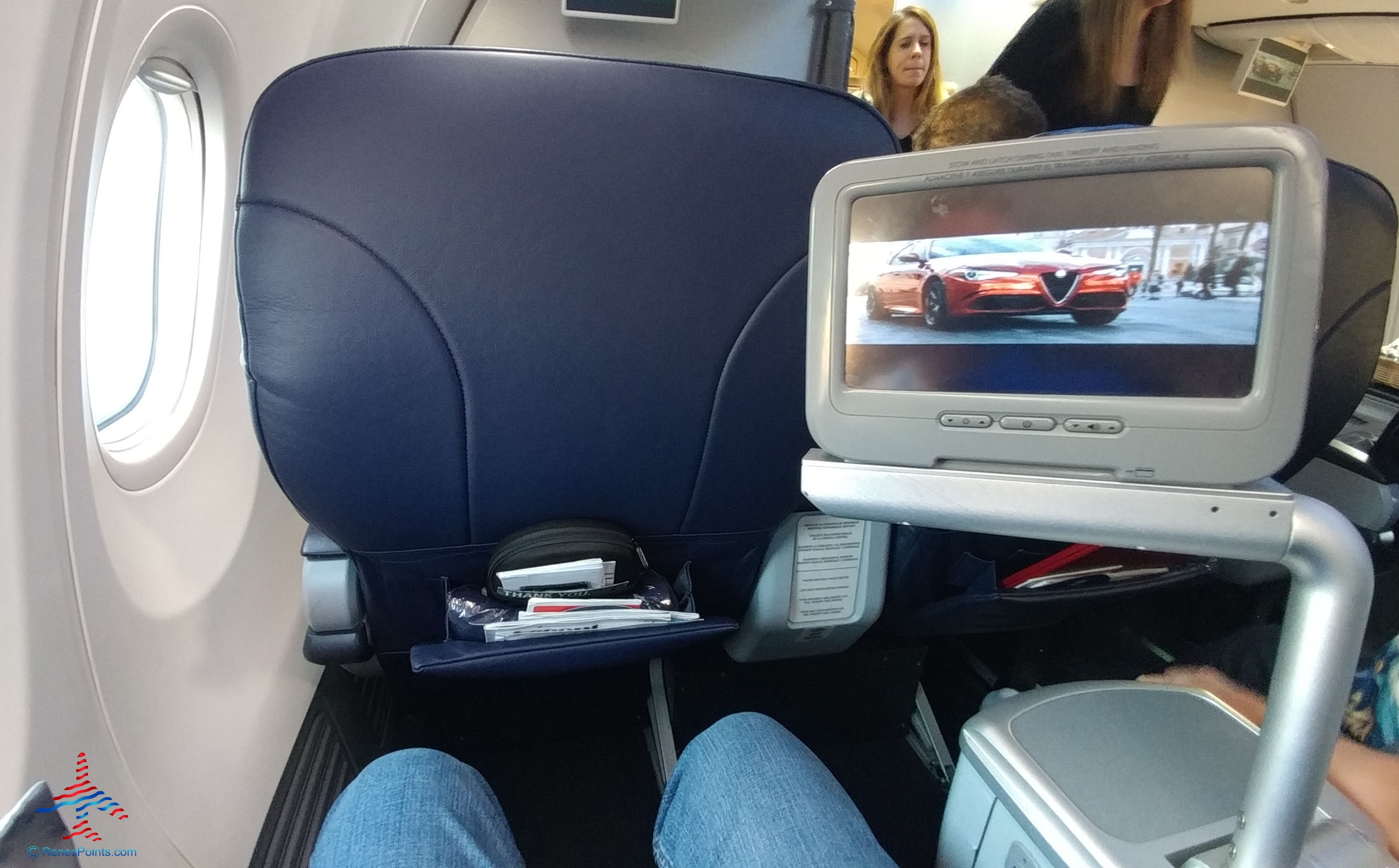 Skyteam AeroMexico 737 Business Class Mexico City to New York