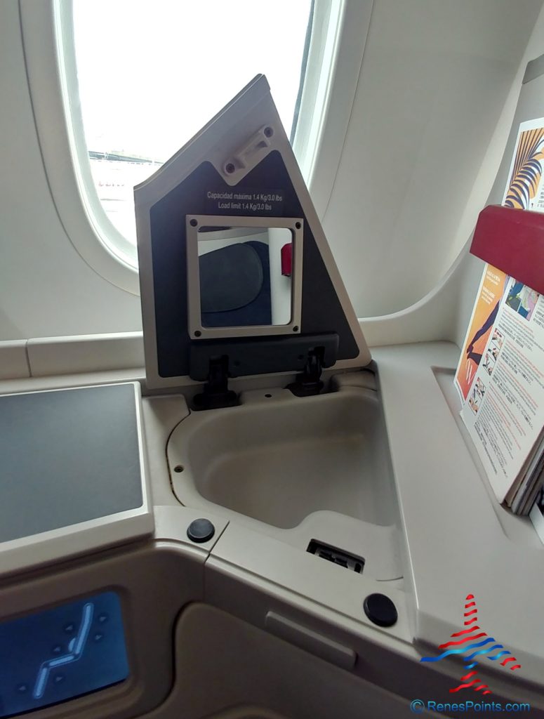 AeroMexico SkyTeam 7879 Dreamliner Business Class New York to Mexico