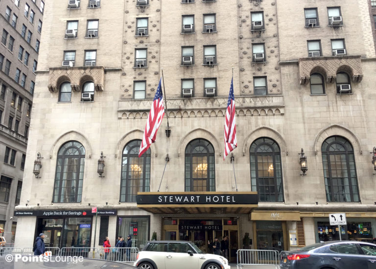 does stewart hotel nyc have sofa beds