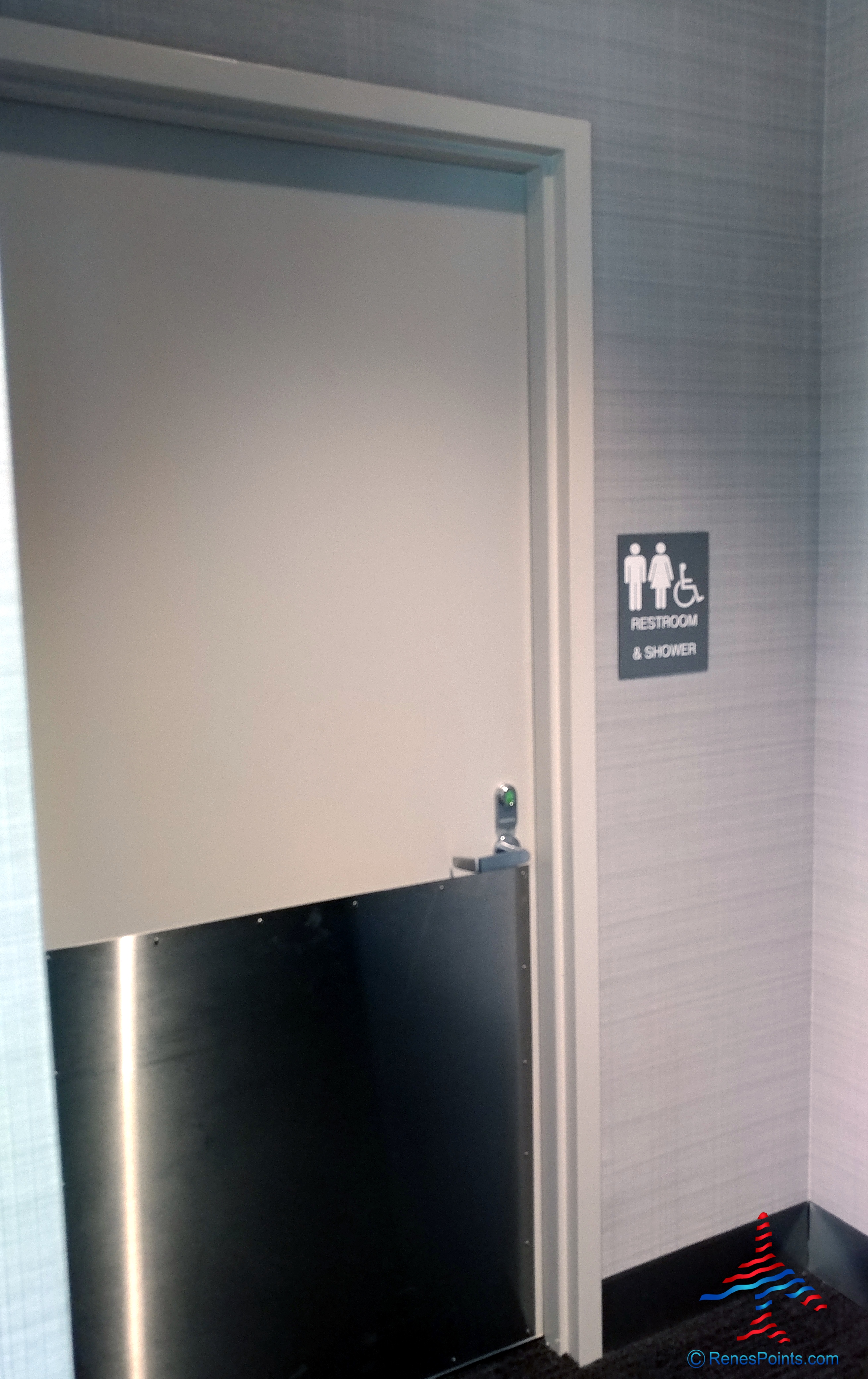 The Club at Dallas DFW Priority Pass Lounge – A good choice when Centurion turns you away?