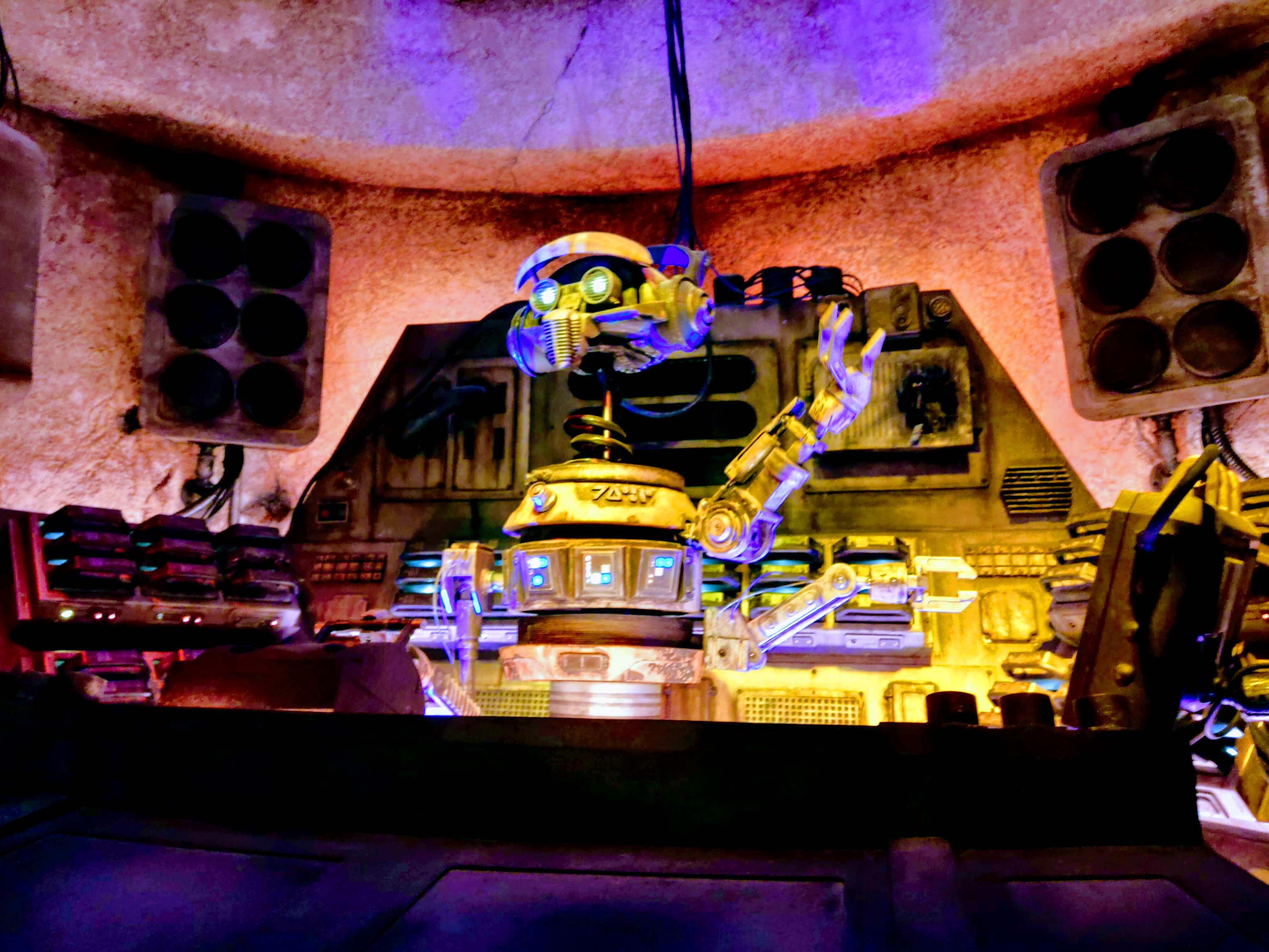 My LYFT Car Back Opened Up – Bags Fell Out on the Road – LYFT Says to Go Pound Sand! Lesson Learned.