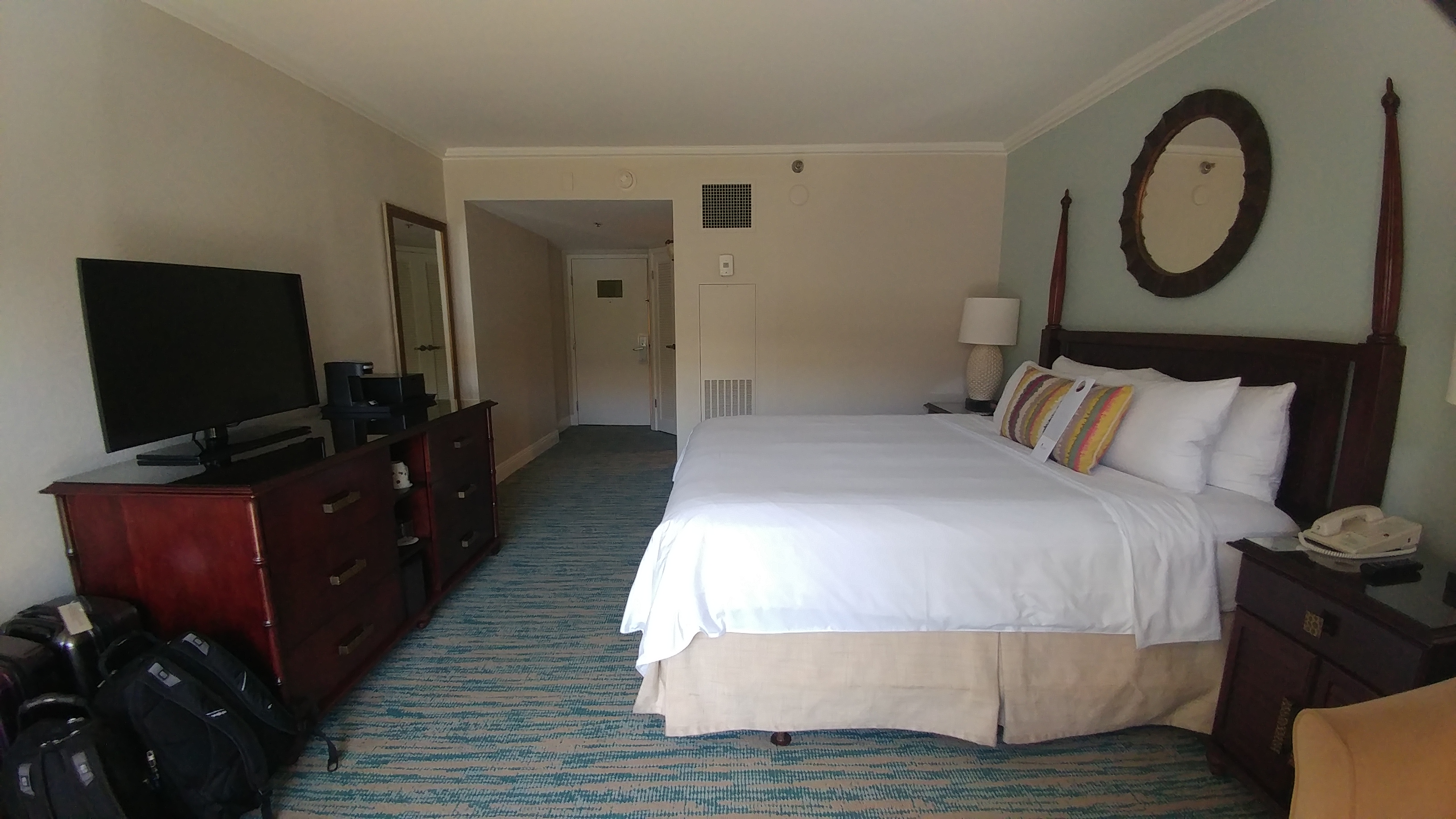Review: Marriott Beach Resort Grand Cayman King Room Garden View
