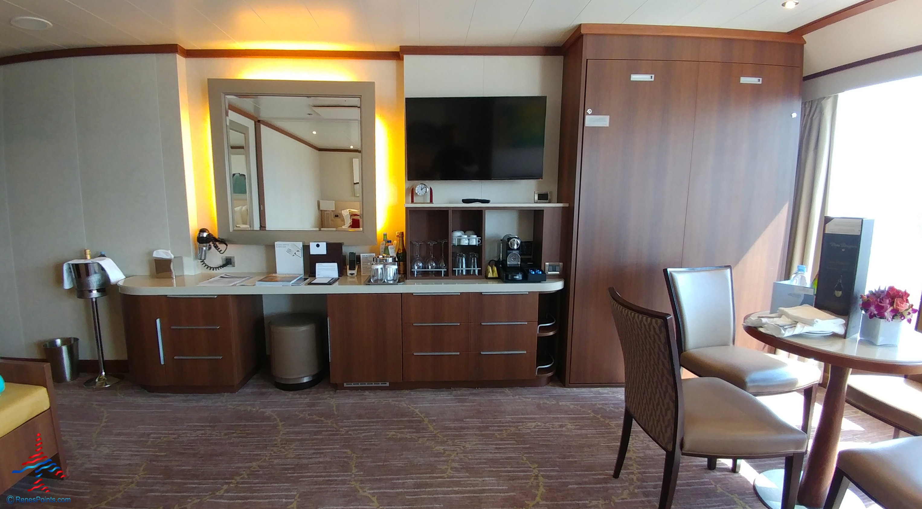 NCL Norwegian Dawn Family Suite 12016 Forward Starboard Side Review