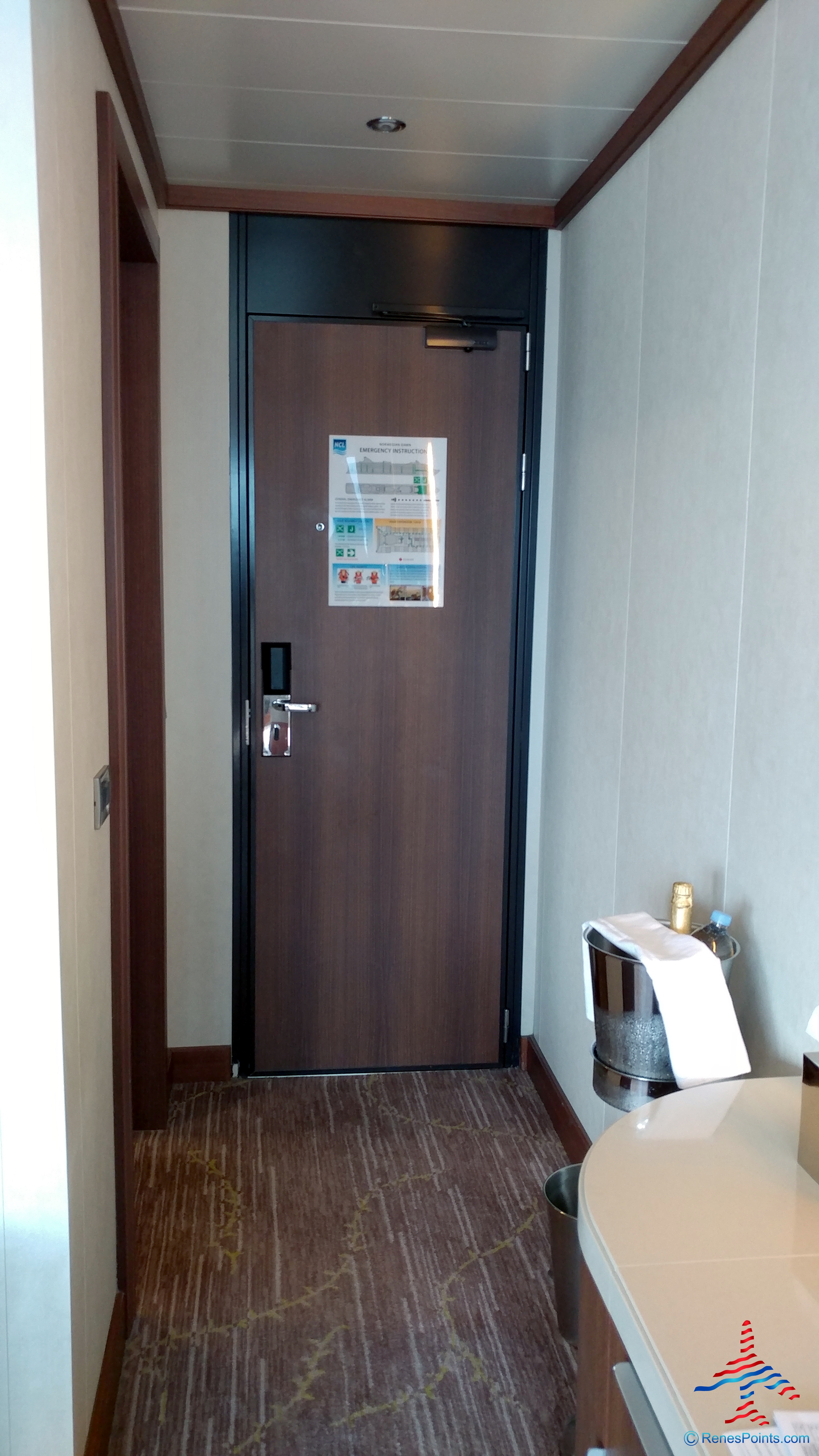 NCL Norwegian Dawn Family Suite 12016 Forward Starboard Side Review