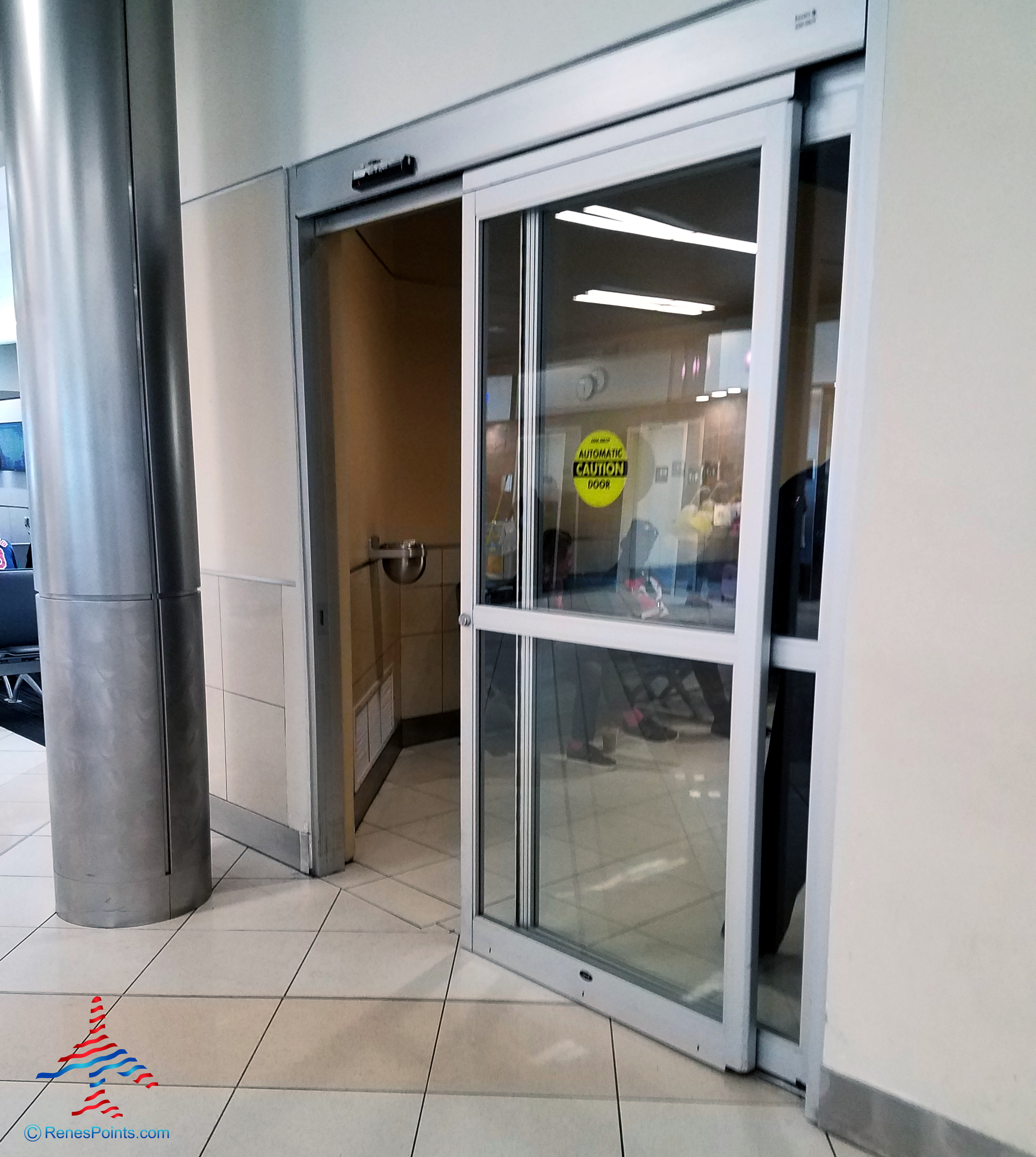 Good-bye Smoking Rooms in Atlanta ATL – The Good and the Bad Impacts on us in 2020.