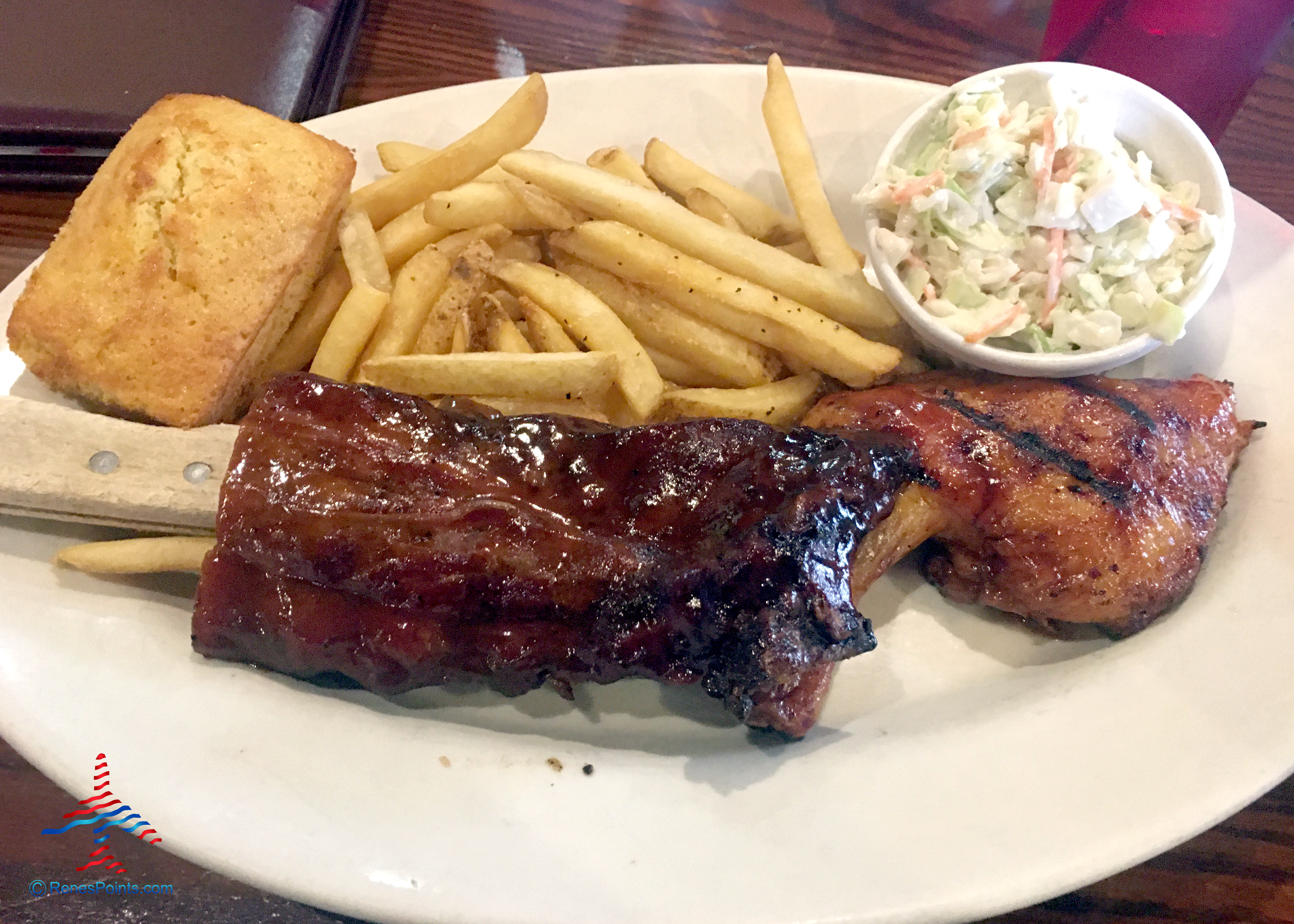 Ribs and chicken barbecue lunch in Chicago.