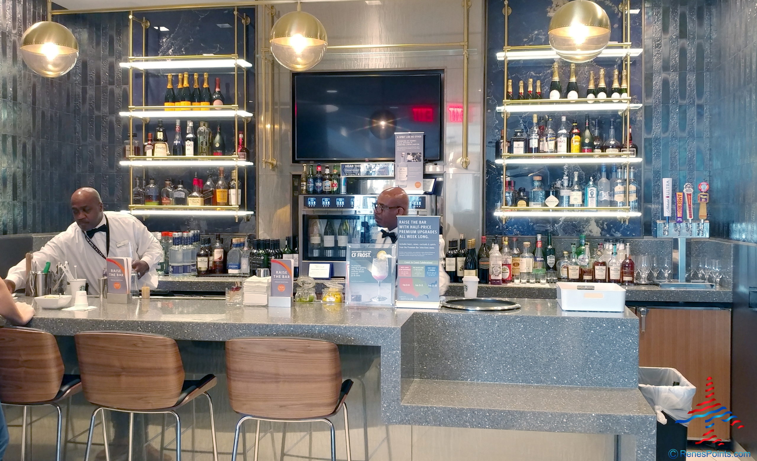 Review: New Orleans Delta Air Lines Sky Club 2020 – Louis Armstrong International Airport (MSY)