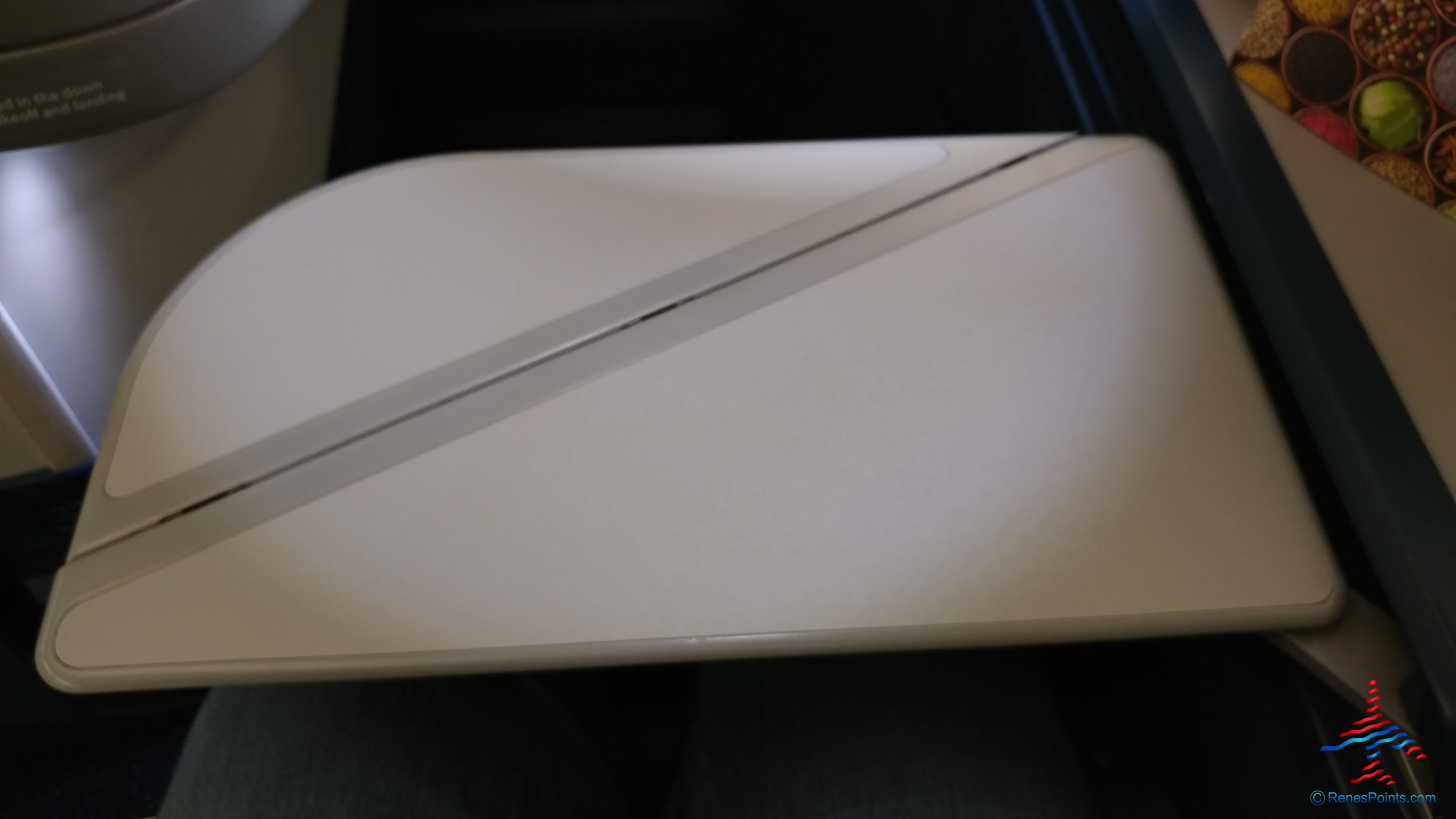 Review: A330 Delta One Business Class Minneapolis to Honolulu Hawaii Experience 2020