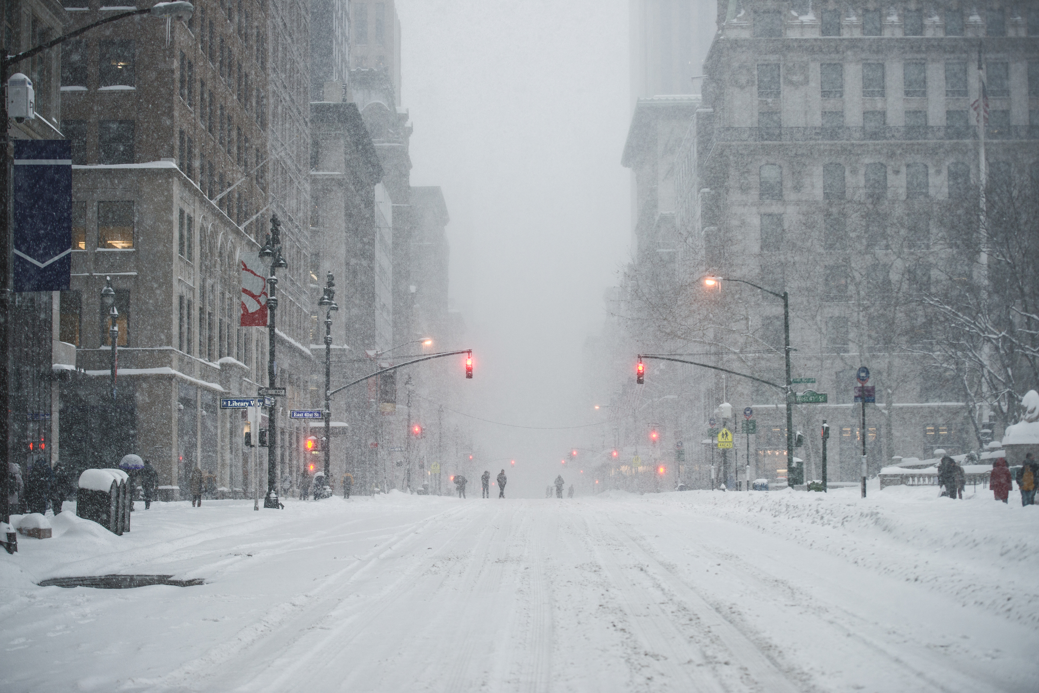 New York City Manhattan Midtown street under the snow Eye of the Flyer