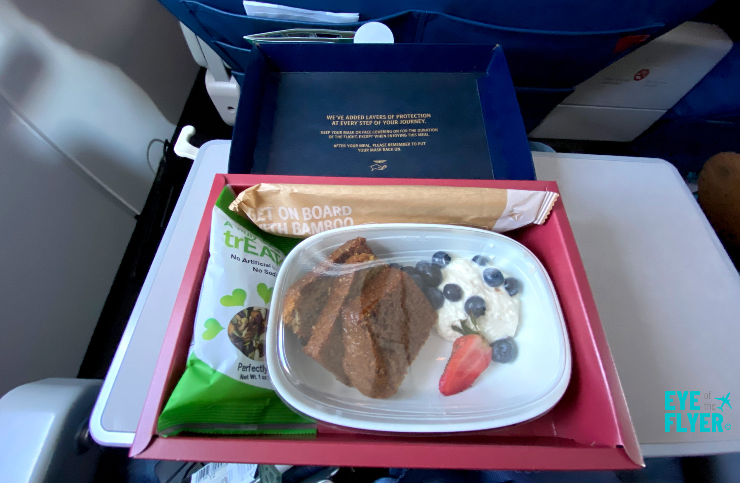 DeltaBananaBreadBreakfastBoxReviewOverview Eye of the Flyer