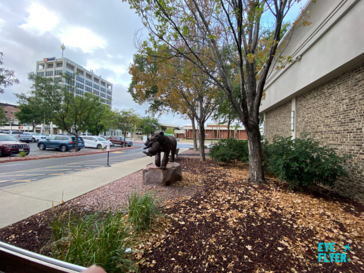 Holiday Inn Sioux Falls-City Centre front yard
