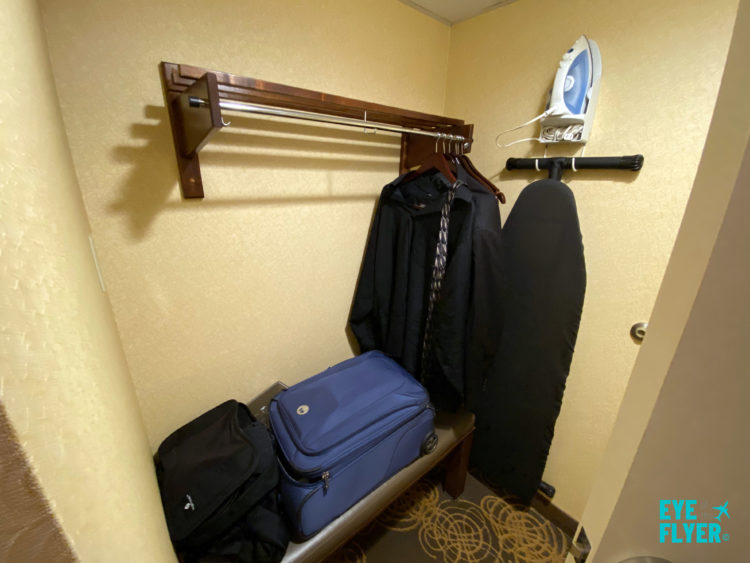 Holiday Inn Sioux Falls-City Centre suite