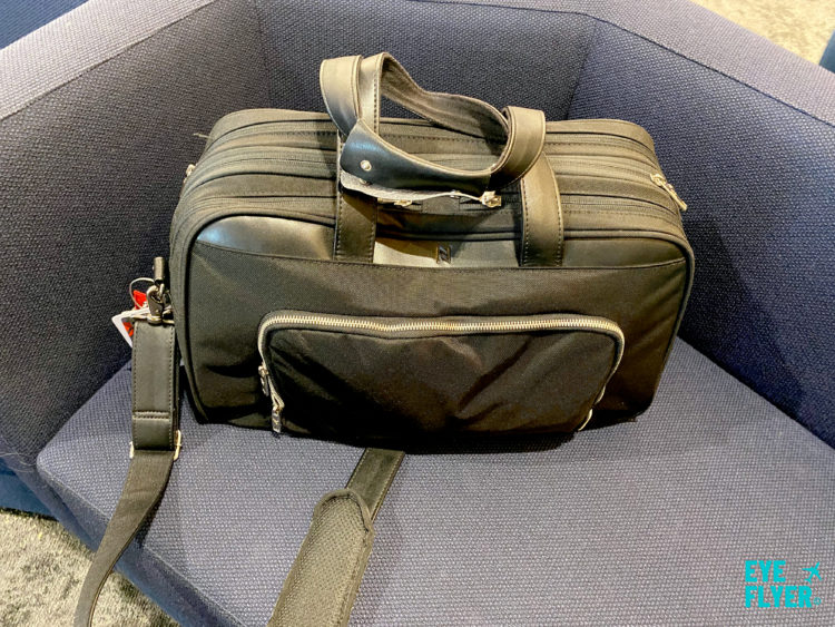 Nomad Lane Bento Bag inside the American Express Centurion Lounge Las Vegas