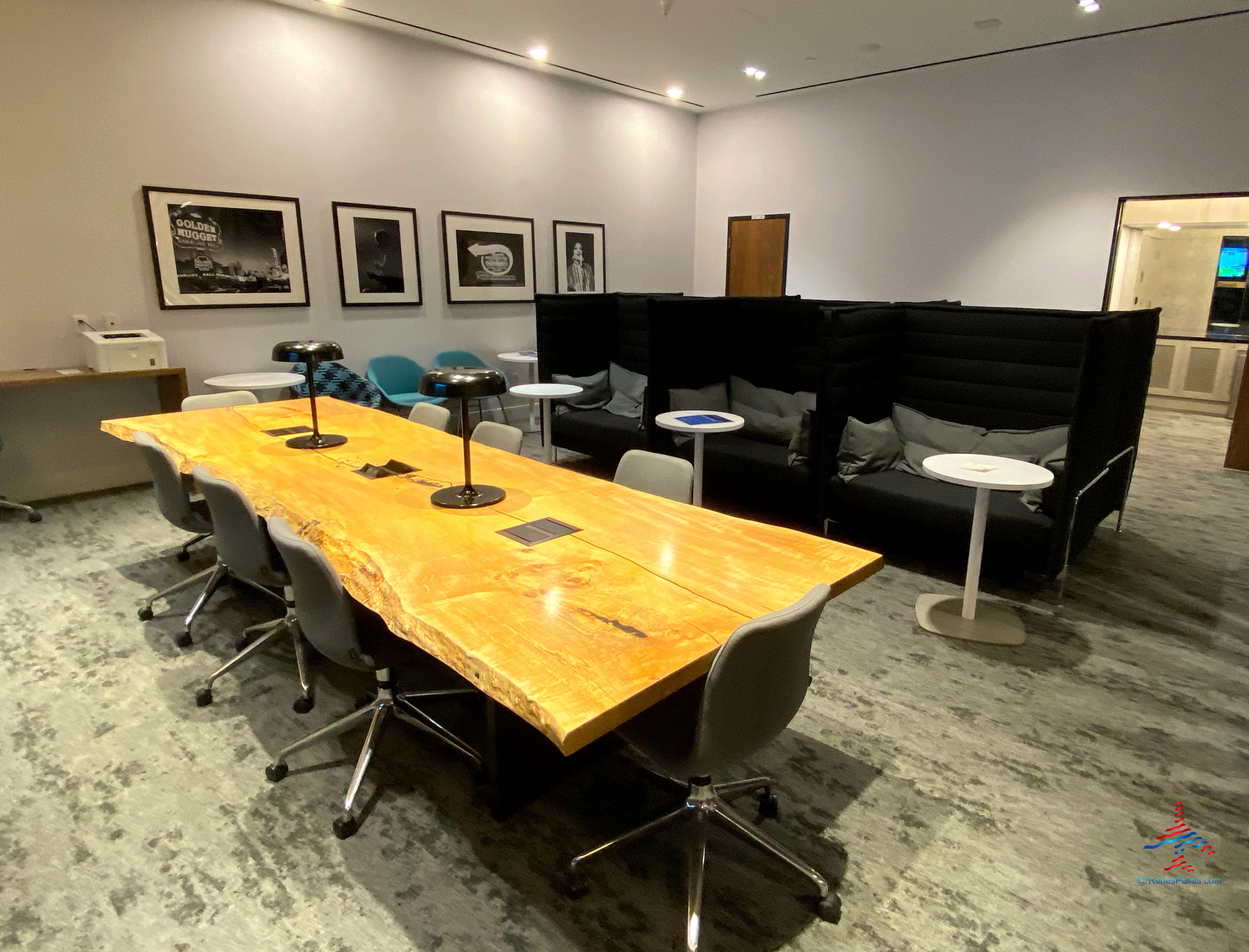 Amex Centurion Lounge in Las Vegas! [Review]