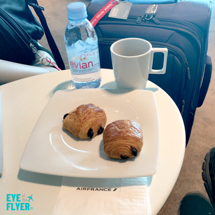 Breakfast at an Air France Salon in Paris (CDG)