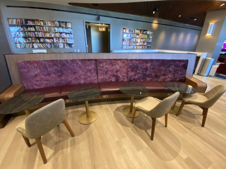 The Brand New T3 Delta Sky Club at LAX!! [Quick Look]