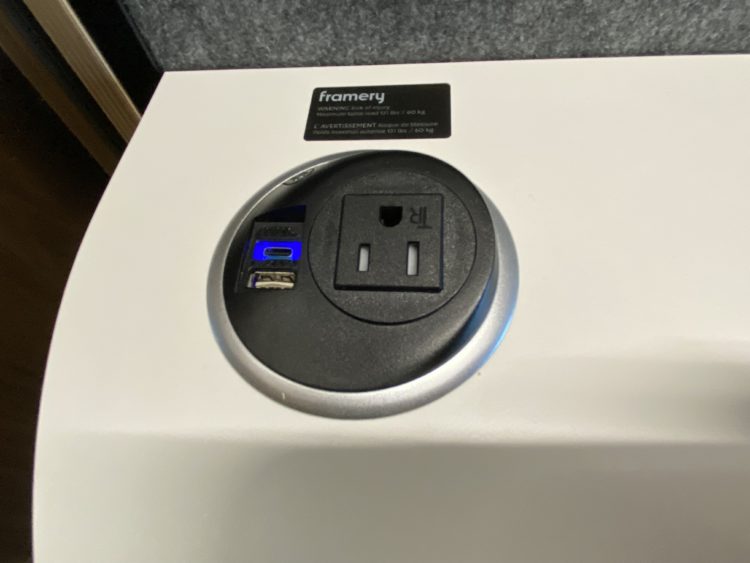 The Brand New T3 Delta Sky Club at LAX!! [Quick Look]