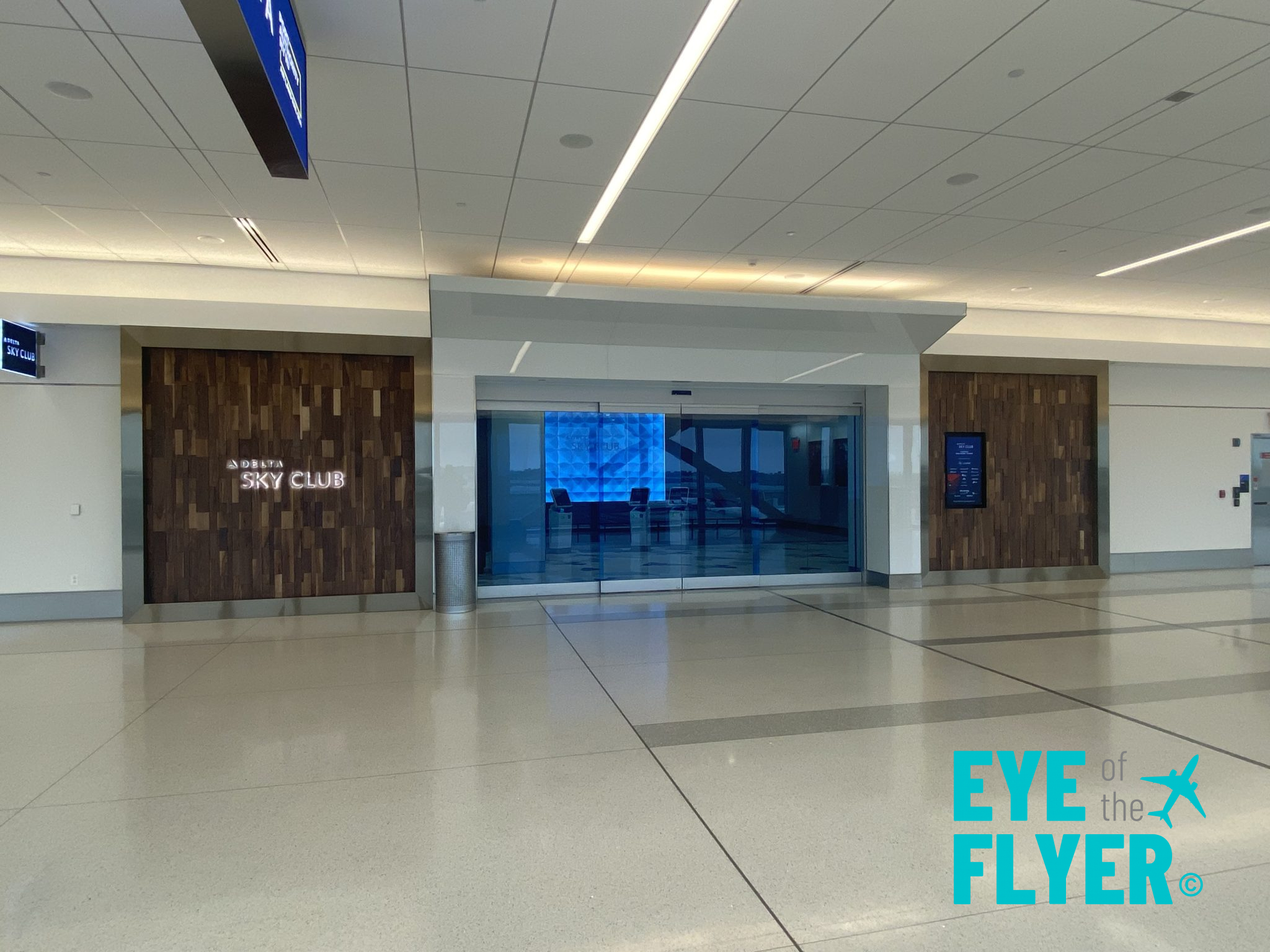 Take a Look Inside the New Delta Sky Club at LaGuardia! [Review] Eye