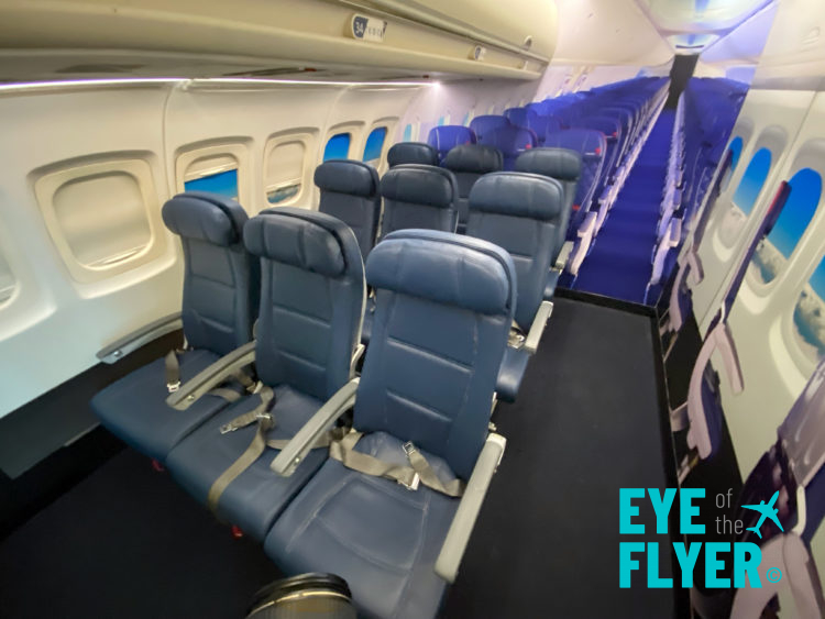 Delta-sensory-room-lga-mock-jet-interior-seats - Eye Of The Flyer