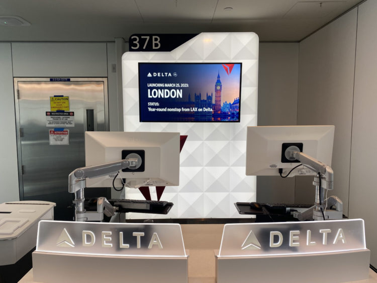 DeltaGate37BDesk Eye of the Flyer