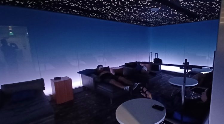 Review: Los Angeles American Express Centurion Lounge LAX TBIT Concourse