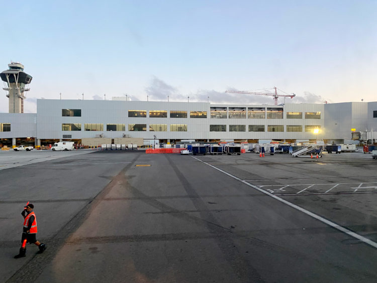 The Delta Sky Way project connects Terminal 3 to Terminal 2 at LAX. (©Chris Carley for EyeOfTheFlyer.com)