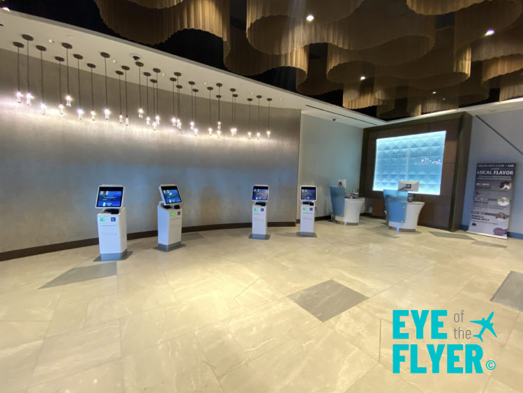 The Brand New T3 Delta Sky Club at LAX!! [Quick Look]