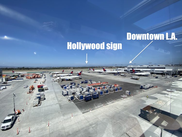 The Brand New T3 Delta Sky Club at LAX!! [Quick Look]