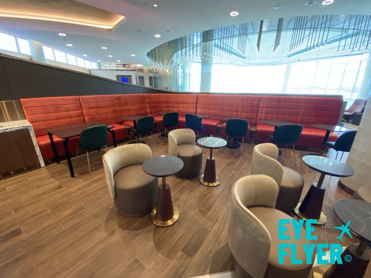 Inside Delta’s MSP G18 Sky Club! (Our Review and Photos!)