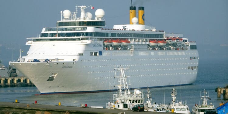 Photo: Neo Costa Classica by Joegoauk Goa. Leaving Mormugao Harbour, Goa on 4.1.18 5pm Video Cruise ship ©Joegoauk Goa / JoeGoaUk. Licensed through Creative Commons Attribution-ShareAlike 2.0. Images levels adjusted by FrequentFloaters.com.