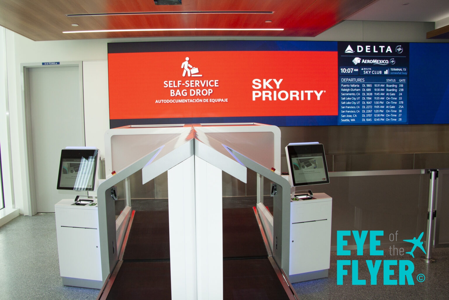 DeltaLAXWestHeadhouseSkyPriorityBagDrop Eye of the Flyer