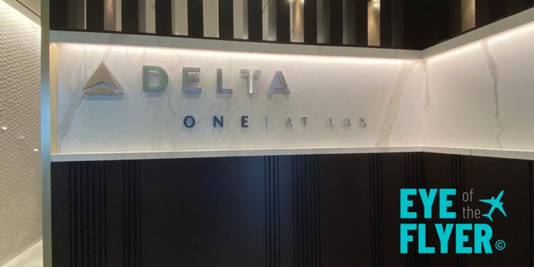 Delta One exclusive check in at LAX