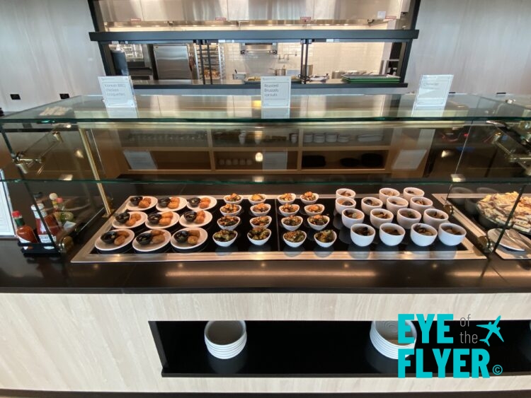 REVIEW: Chase Sapphire Lounge in Boston