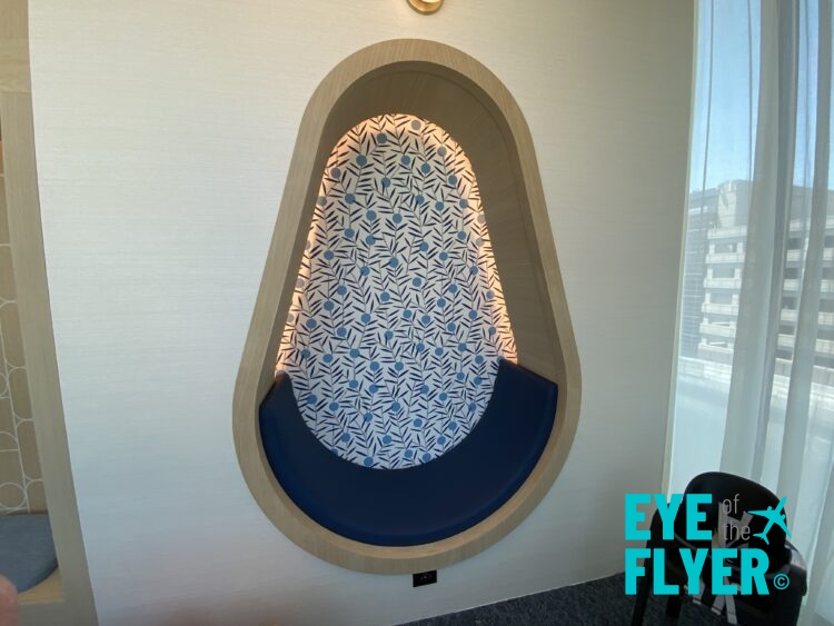 REVIEW: Chase Sapphire Lounge in Boston