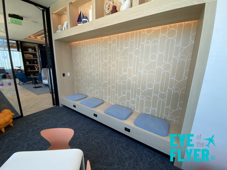 REVIEW: Chase Sapphire Lounge in Boston