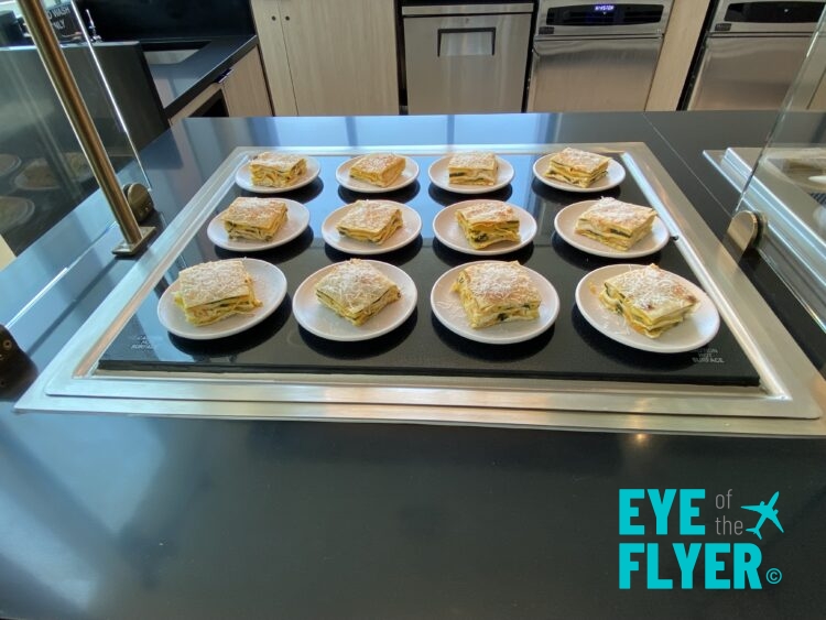 REVIEW: Chase Sapphire Lounge in Boston