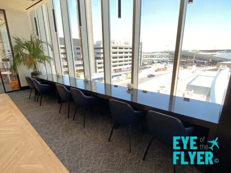 REVIEW: Chase Sapphire Lounge in Boston